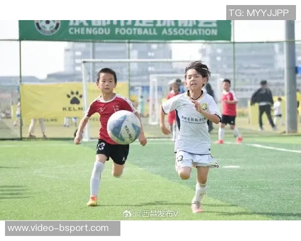 足球小将重燃梦想之旅探索团队精神与个人成长的完美结合 足球小将重燃梦想之旅探索团队精神与个人成长的完美结合